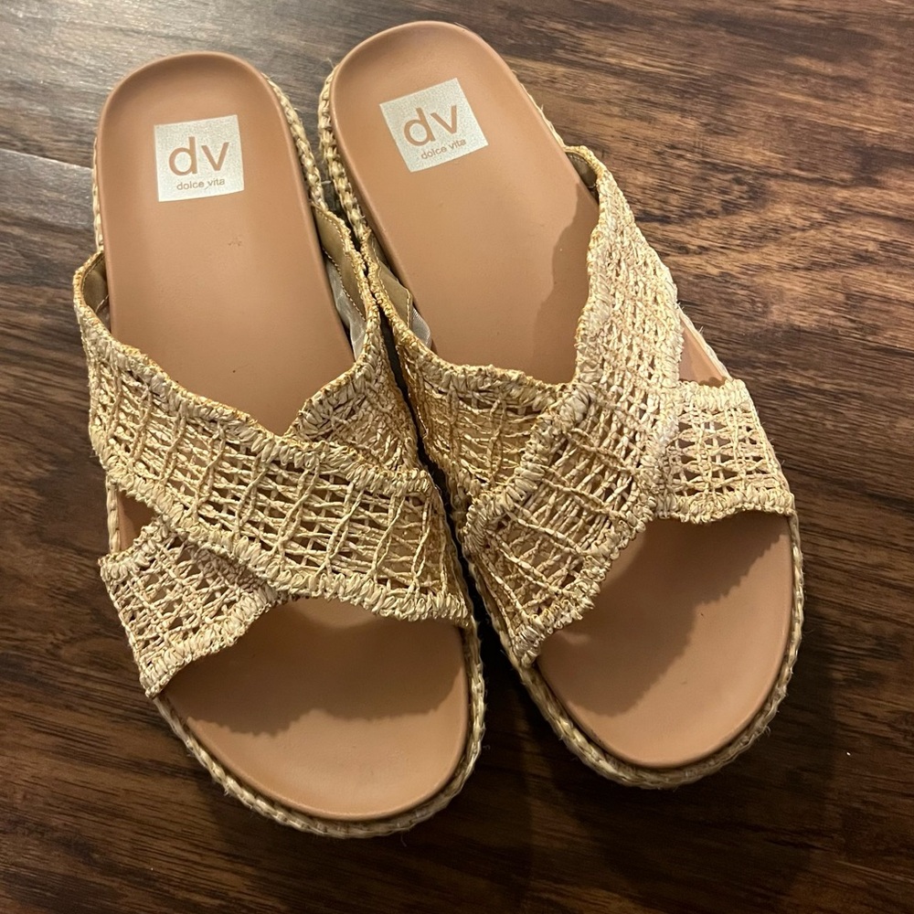 DV by Dolce Vita Beige Espadrille Sandals